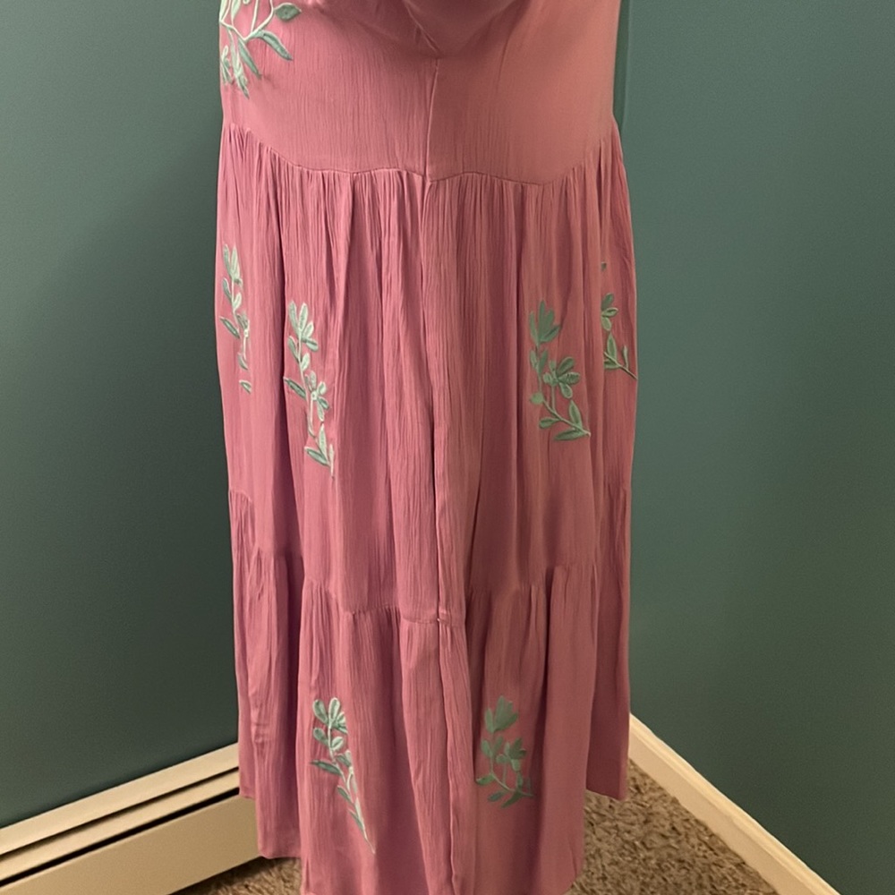 J. Marie Lilac Floral Embroidered Tiered Dress Size Small - Picture 11 of 16